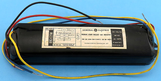 GE 89G429W 118V 120V 2 F20T12 Fluorescent Lamp Ballast