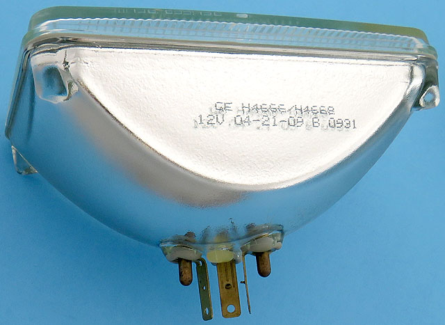 GE H4666/H4668 12V 2E1 165mm Sealed Beam Halogen Automotive Light Bulb Headlamp